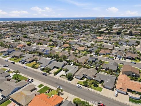 21061 Miramar Ln , Huntington Beach, CA