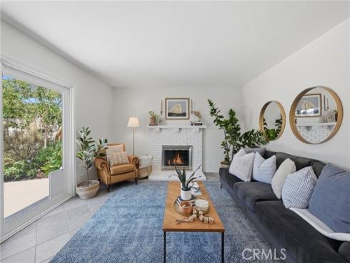 21061 Miramar Ln , Huntington Beach, CA
