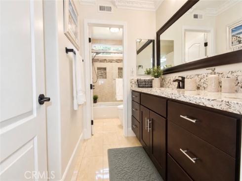 9341 Power , Huntington Beach, CA