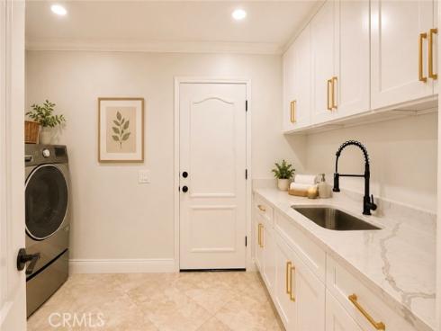 9341 Power , Huntington Beach, CA