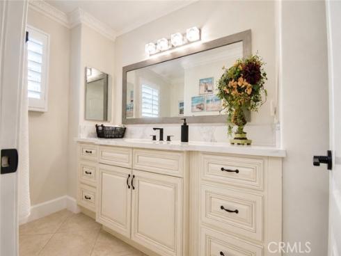 9341 Power , Huntington Beach, CA