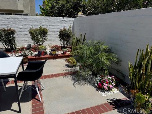 9341 Power , Huntington Beach, CA