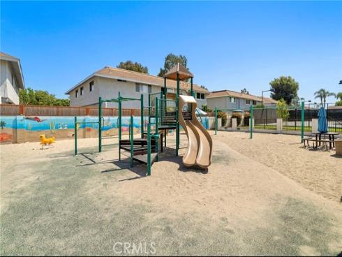 9562 Cornwall , Huntington Beach, CA