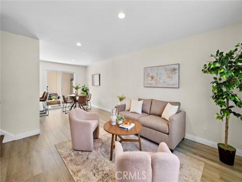 9562 Cornwall , Huntington Beach, CA