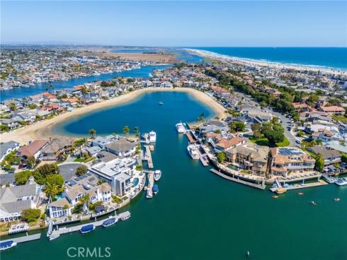 16895 Airport 107 , Huntington Beach, CA
