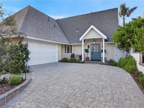 9601 Dumbreck Drive, Huntington Beach, CA