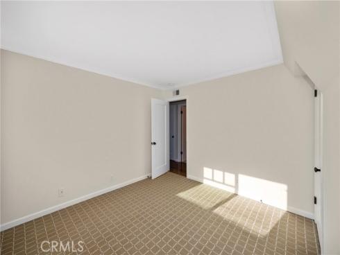 9601 Dumbreck Drive, Huntington Beach, CA