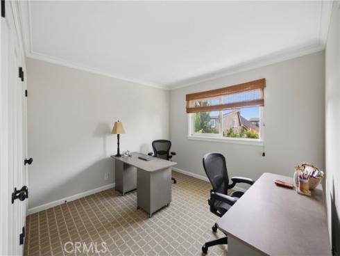 9601 Dumbreck Drive, Huntington Beach, CA