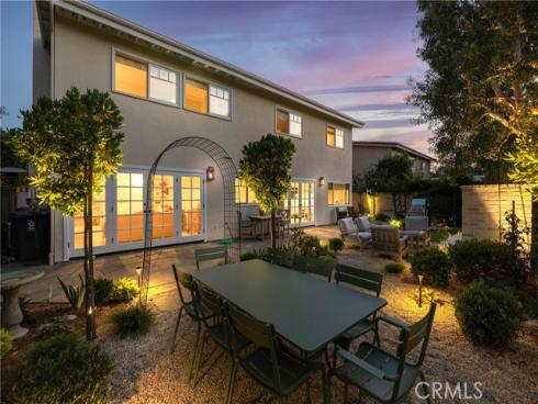 9601 Dumbreck Drive, Huntington Beach, CA