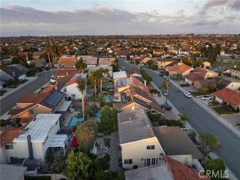 9601 Dumbreck Drive, Huntington Beach, CA