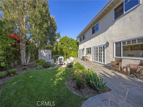 9601 Dumbreck Drive, Huntington Beach, CA