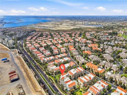 6051  Broadstone Circle  , Huntington Beach, CA