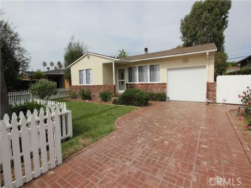 1729  Lake  , Huntington Beach, CA