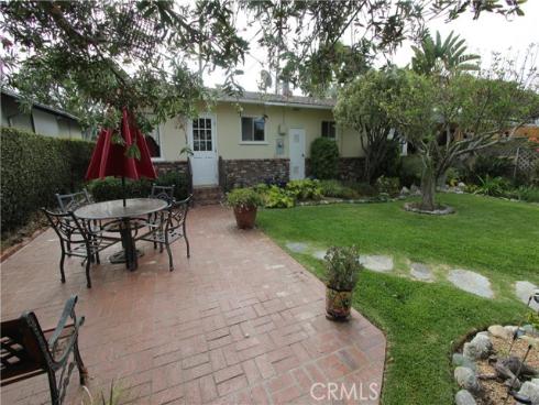 1729  Lake  , Huntington Beach, CA