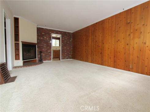 1729  Lake  , Huntington Beach, CA