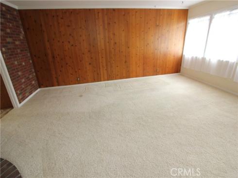 1729  Lake  , Huntington Beach, CA