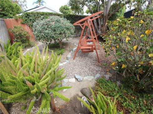 1729  Lake  , Huntington Beach, CA
