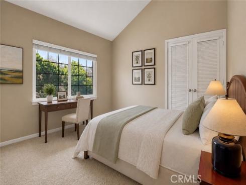 7402 Yellowtail 201 Drive, Huntington Beach, CA