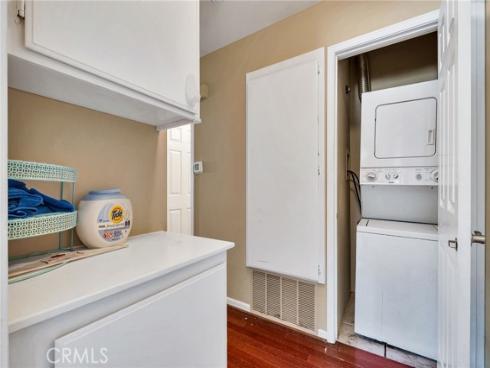 7402 Yellowtail 201 Drive, Huntington Beach, CA