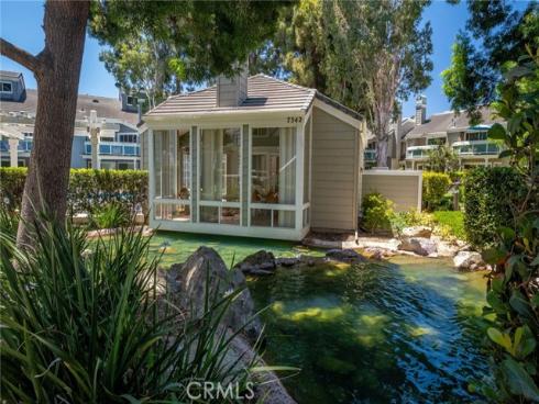 7402  Yellowtail  201  Drive, Huntington Beach, CA