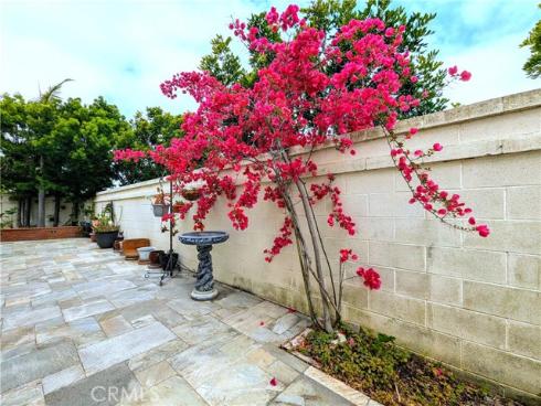 8204  Constantine   Drive, Huntington Beach, CA