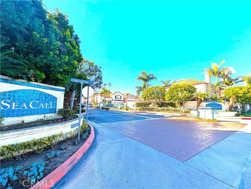 8204  Constantine   Drive, Huntington Beach, CA