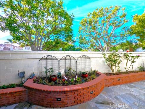 8204  Constantine   Drive, Huntington Beach, CA