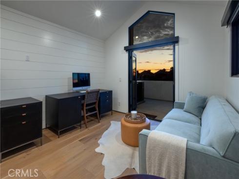 122 22nd Street, Huntington Beach, CA
