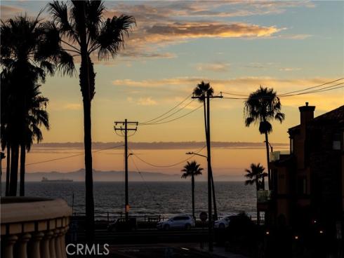 122 22nd Street, Huntington Beach, CA