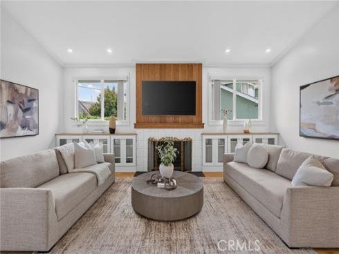 17361 Alta Vista , Huntington Beach, CA