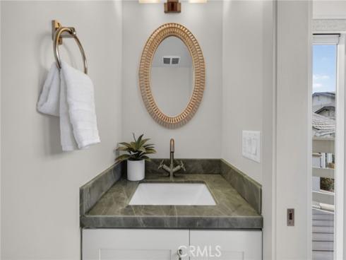 17361 Alta Vista , Huntington Beach, CA