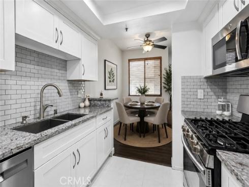 17722 Sergio Circle 102 , Huntington Beach, CA