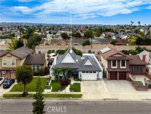 5872 Nordina , Huntington Beach, CA