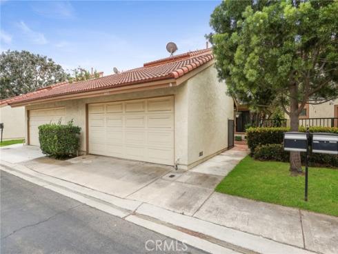 8402  Sunbeam Cir  , Huntington Beach, CA