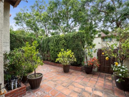 8402  Sunbeam Cir  , Huntington Beach, CA