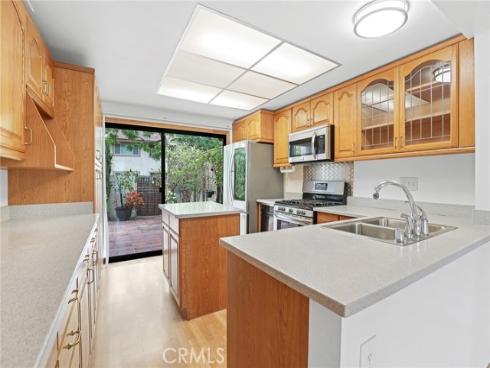 8402  Sunbeam Cir  , Huntington Beach, CA
