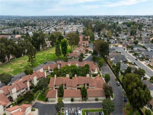 8402  Sunbeam Cir  , Huntington Beach, CA