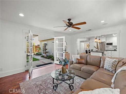 21612 Polynesian Lane, Huntington Beach, CA
