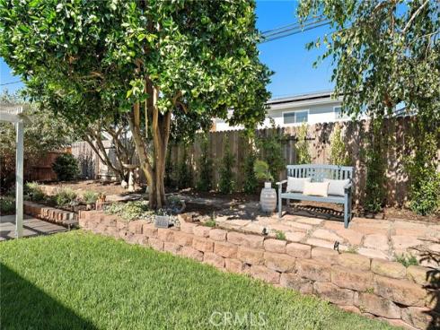 21612 Polynesian Lane, Huntington Beach, CA