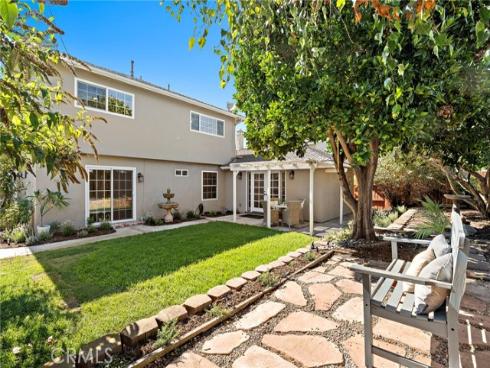 21612 Polynesian Lane, Huntington Beach, CA
