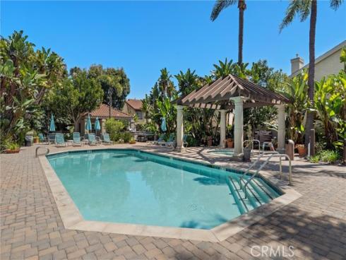 4802 Tiara 204 , Huntington Beach, CA