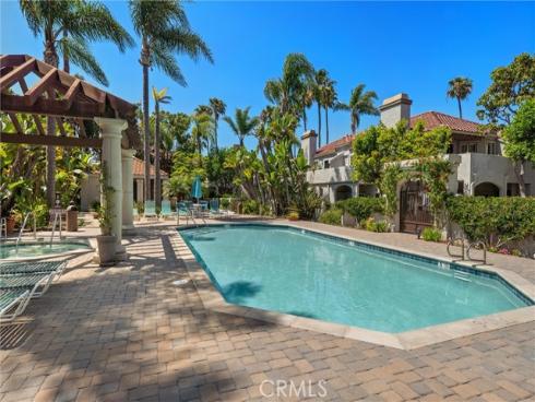 4802 Tiara 204 , Huntington Beach, CA
