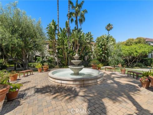 4802 Tiara 204 , Huntington Beach, CA
