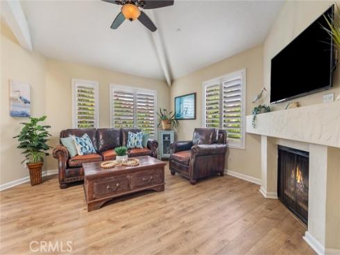 4802 Tiara 204 , Huntington Beach, CA