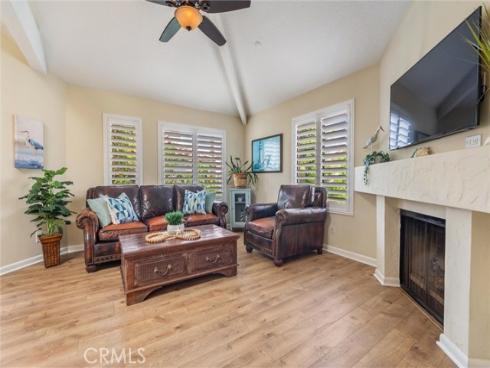 4802 Tiara 204 , Huntington Beach, CA