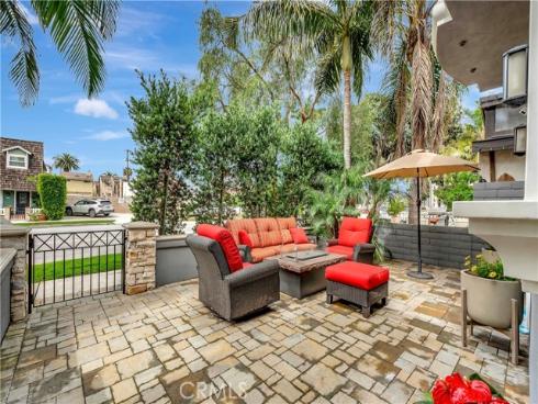 614 16th Street, Huntington Beach, CA