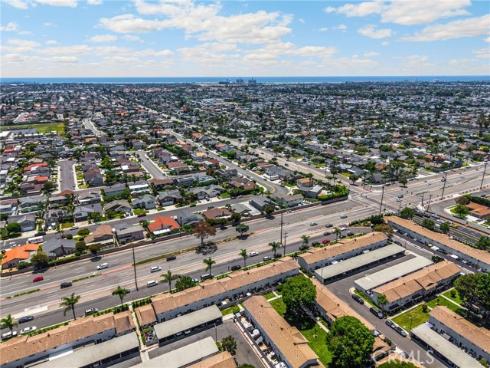 9579  Adams  , Huntington Beach, CA