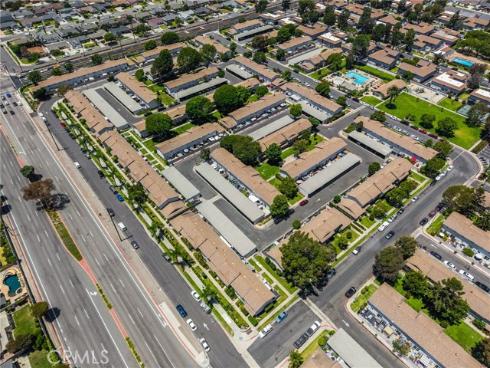 9579  Adams  , Huntington Beach, CA