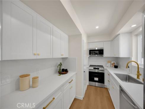 9579  Adams  , Huntington Beach, CA