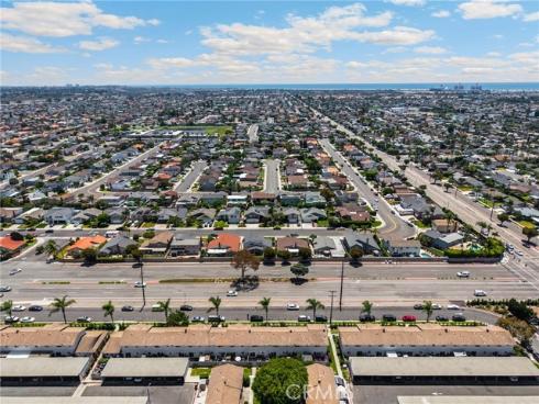 9579  Adams  , Huntington Beach, CA